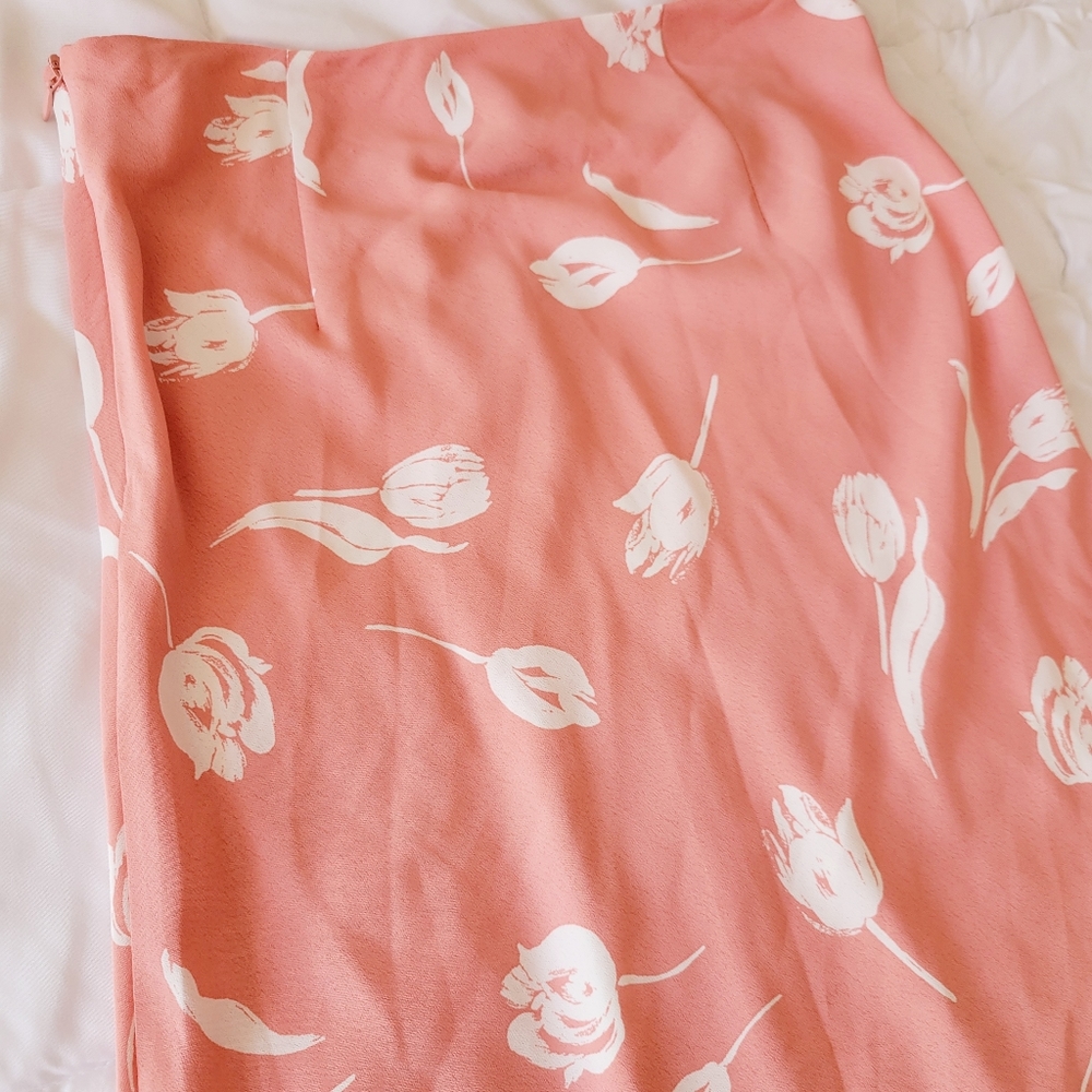🌺 Pink floral maxi skirt 🌺